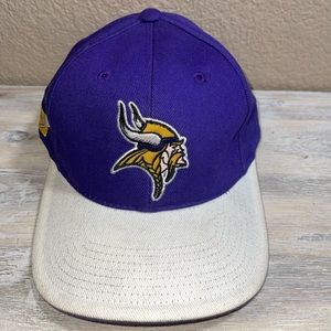 Vintage Sports Specialties NFL Minnesota Vikings Velcro Hat